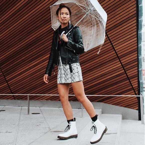 Dr. Martens Boots | NEW | Size 8 - Picture 6 of 15